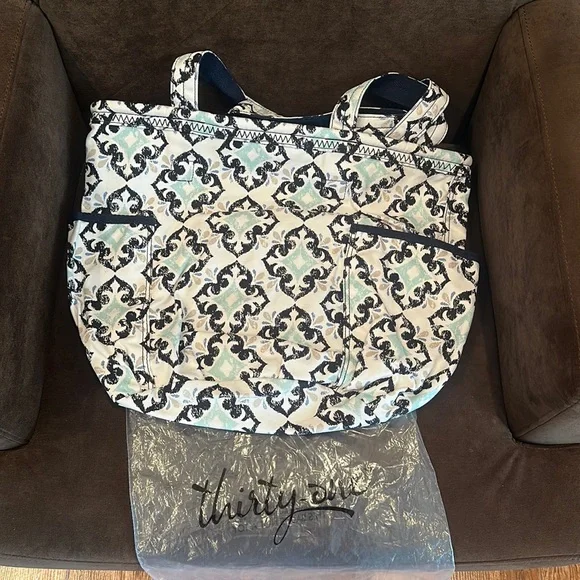 thirty-one Bags Retired Retro Metro Fab Flourish Print Bag